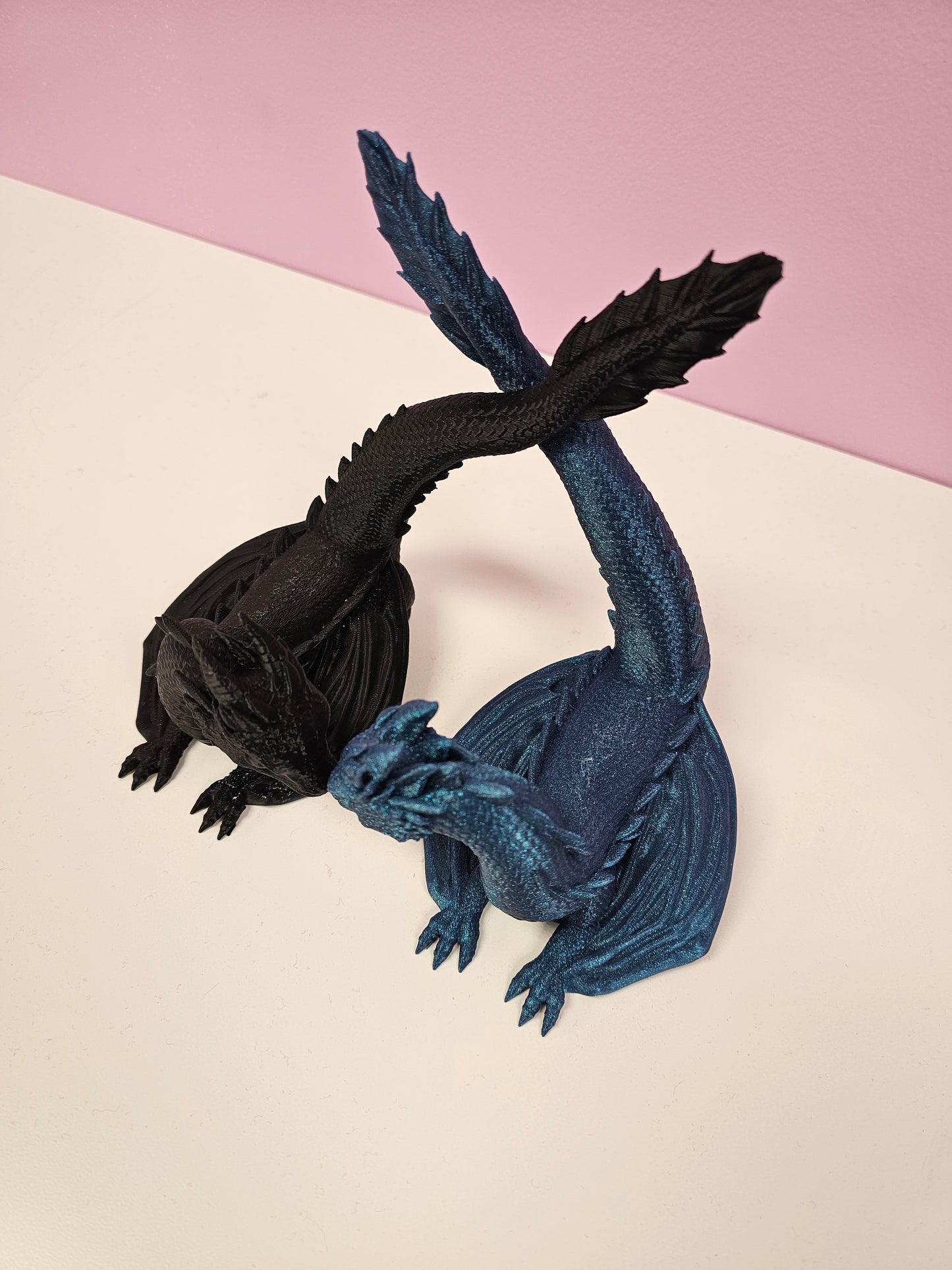 Dragon ereader/book Stand
