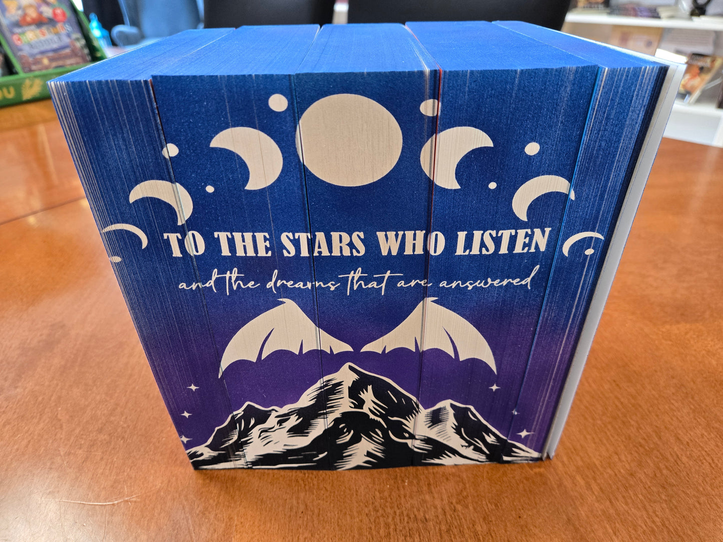 ACOTAR set - Custom Sprayed Edge